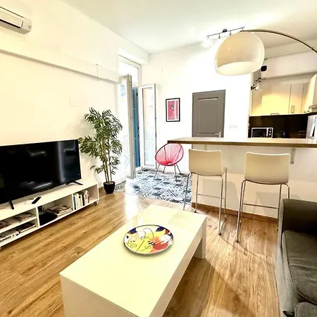 Apartment Spacious Cocoon Close To The *