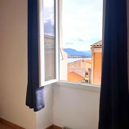 Spacious Cocoon Close To The Appartamento Ajaccio (Corsica)
