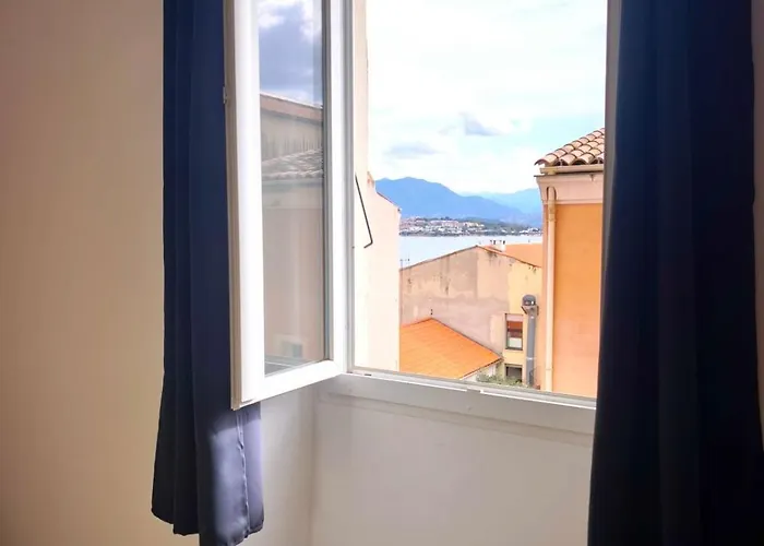 Spacious Cocoon Close To The Apartament Ajaccio (Corsica)